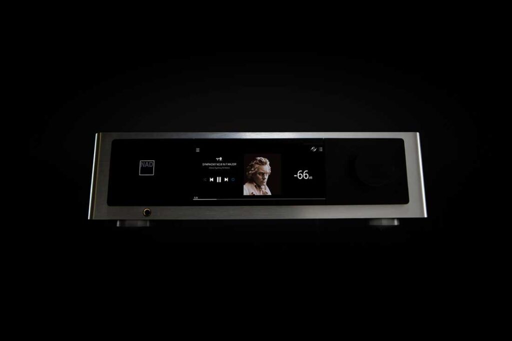 NAD Receiver